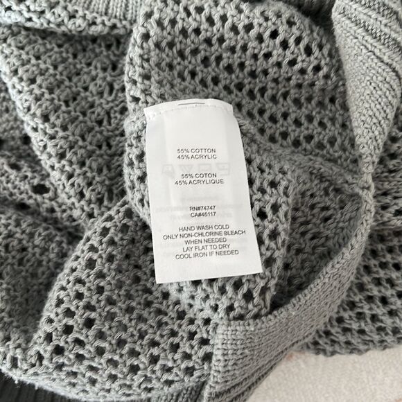 Narural Reflections Short‎ Sleeve Hooded Knit Gray Sweater Size Small - Picture 7 of 7